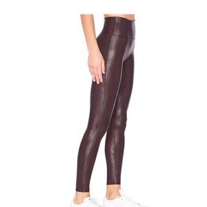 SPANX Shiny Burgandy  Leggings Med